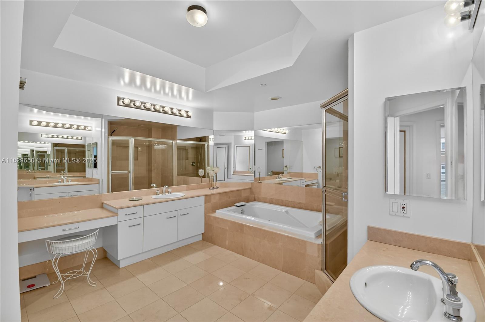 21150 Point Pl #1505, Aventura, Florida image 21