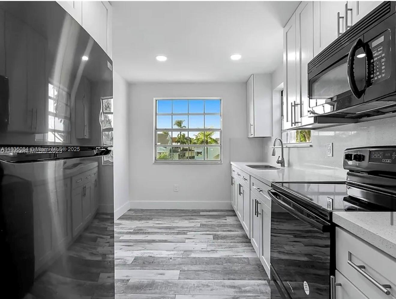 Property photo # 0