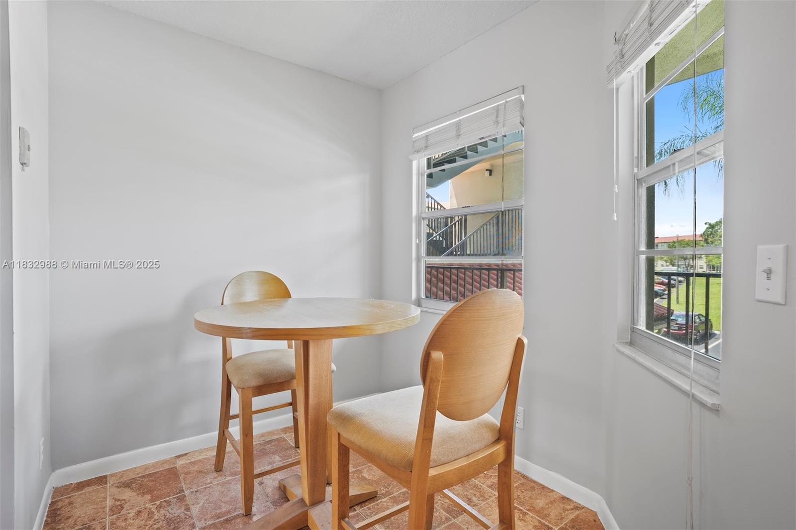 Property photo # 9