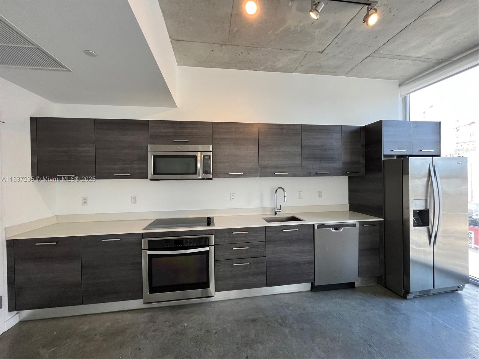 Spacious 2 bedroom, 1 bath unit in Centro building in the heart of Downtown Miami. One room is an open loft. Concrete floors, 10ft high ceilings, floor to ceiling windows, SS energy smart appliances, italian cabinetry, balcony, shades on windows, washer/dryer in unit. Great amenities like rooftop pool with 360 view of Miami, two story PH Lounge area, Gym, Sauna and Steam Room. Water/Sewer, Basic Cable / Internet included. Building does not have parking garage but offers valet parking at $225/month or parking in Miami Tower Building for $150/month. QUICK APPROVAL. PROOF OF FUNDS AND ADVANCE SCHEDULE SHOWING REQUIRED AS TENANT OCCUPIED UNTIL 2/28/2026 PAYING $2,750.