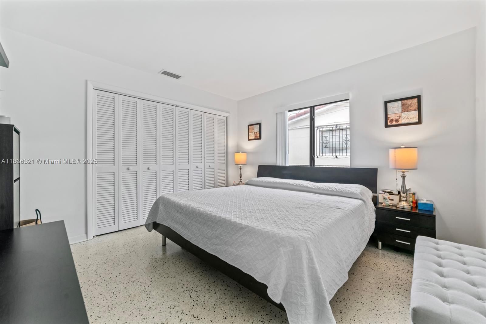 1136 NW 34th Ave, Miami, Florida image 10