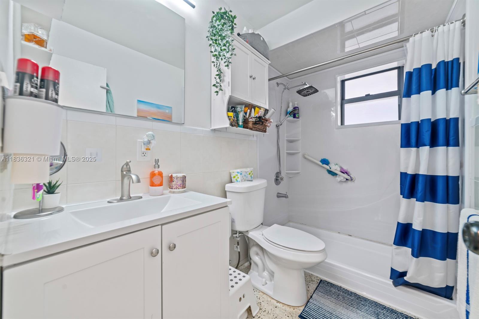 1136 NW 34th Ave, Miami, Florida image 11
