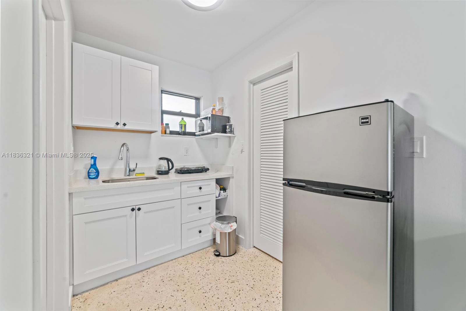 1136 NW 34th Ave, Miami, Florida image 18