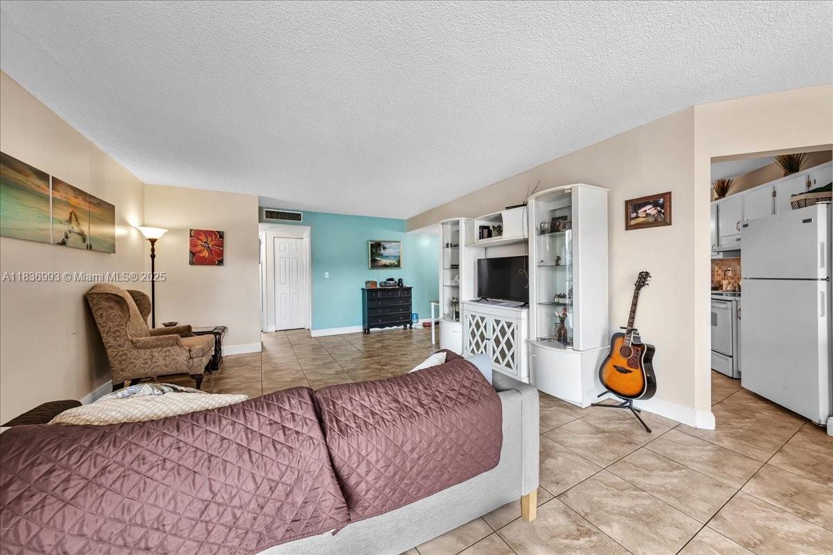 6555 W Broward Blvd #300, Plantation, Florida image 10