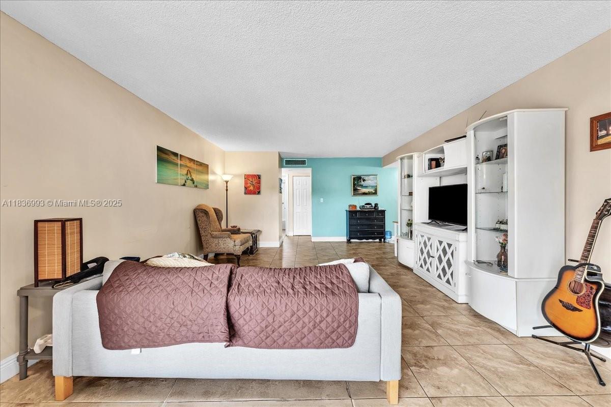 6555 W Broward Blvd #300, Plantation, Florida image 18