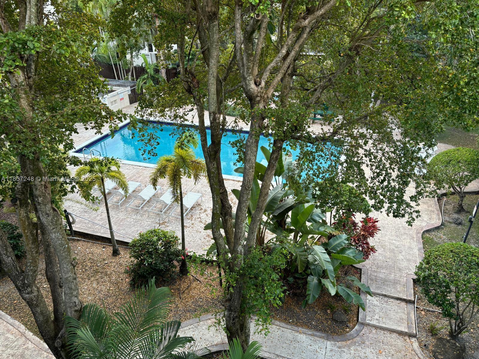 Property photo # 9