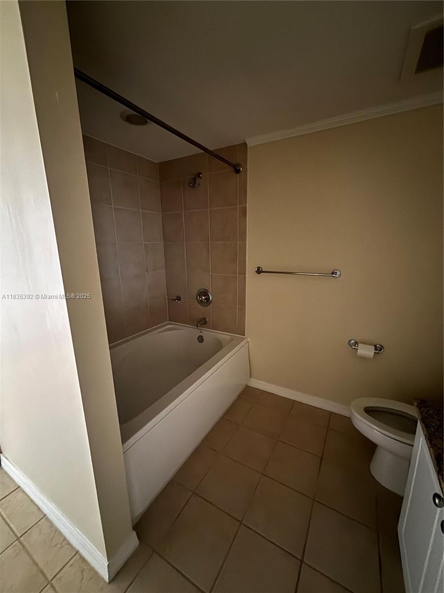 19501 W Country Club Dr #1611, Aventura, Florida image 16