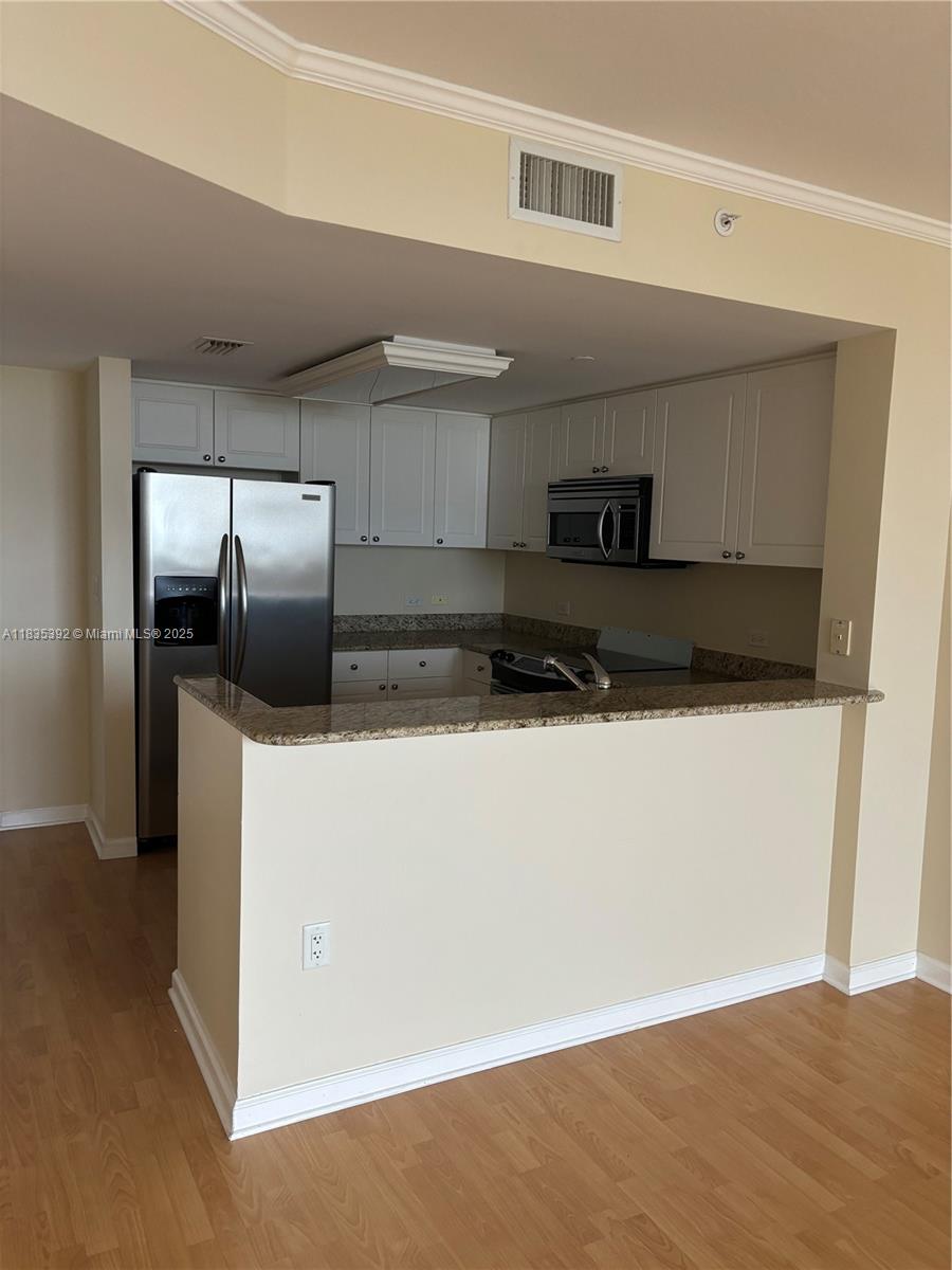 19501 W Country Club Dr #1611, Aventura, Florida image 4