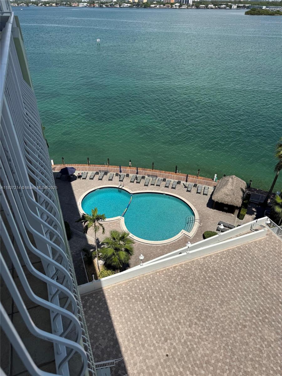 10350 W Bay Harbor Dr #9T, Bay Harbor Islands, Florida image 18