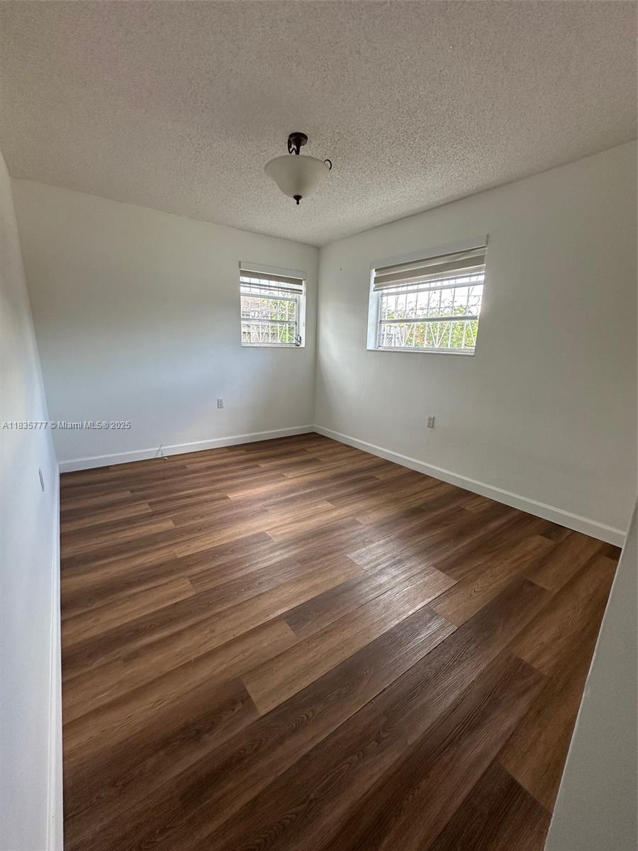 6547 SW 35th St, Miami, Florida image 7