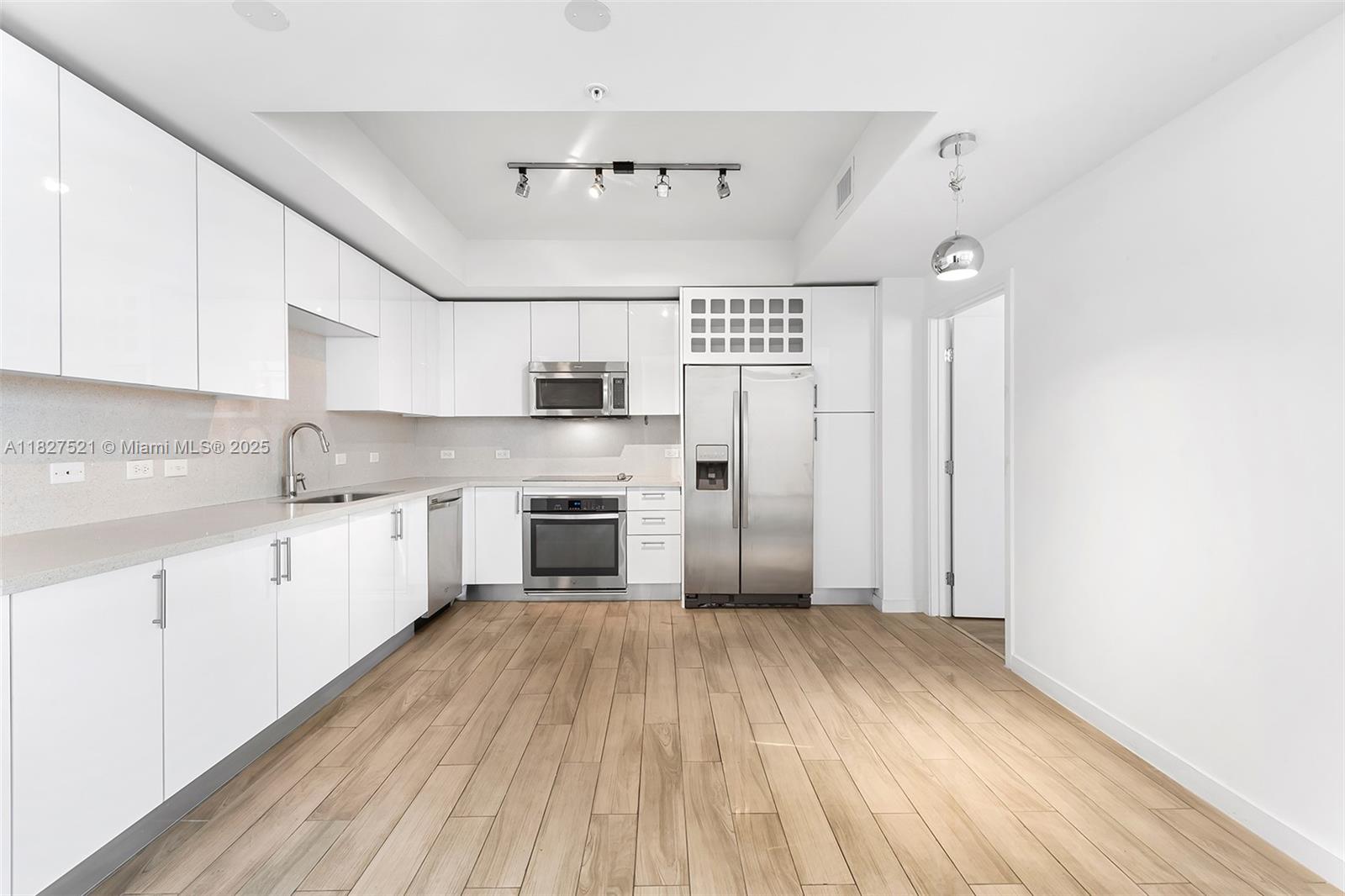 Property photo # 2
