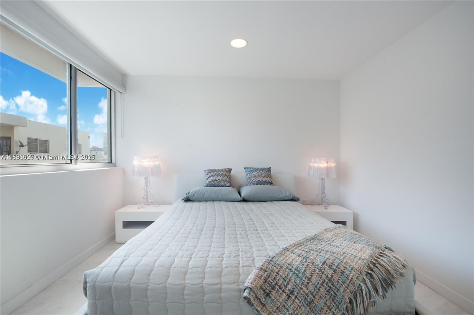421 Meridian Ave #15, Miami Beach, Florida image 14