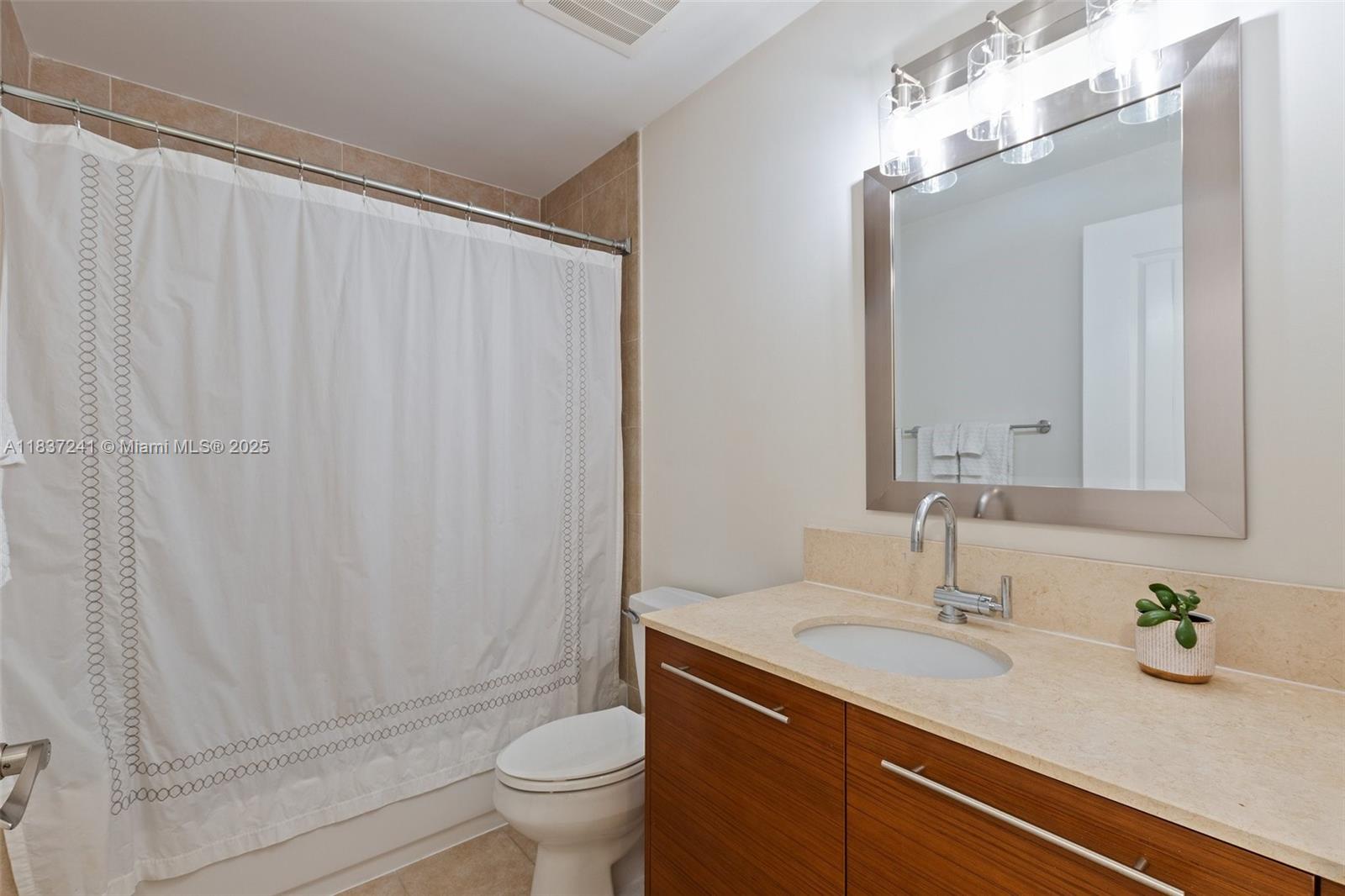 2681 N Flamingo Rd #2508S, Sunrise, Florida image 18