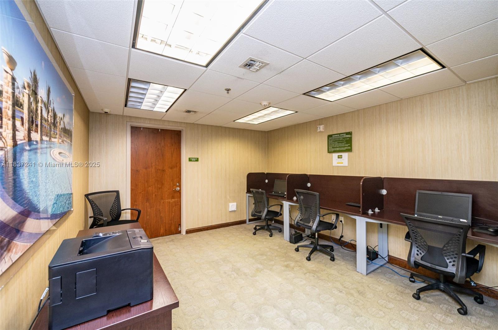 2681 N Flamingo Rd #2508S, Sunrise, Florida image 33
