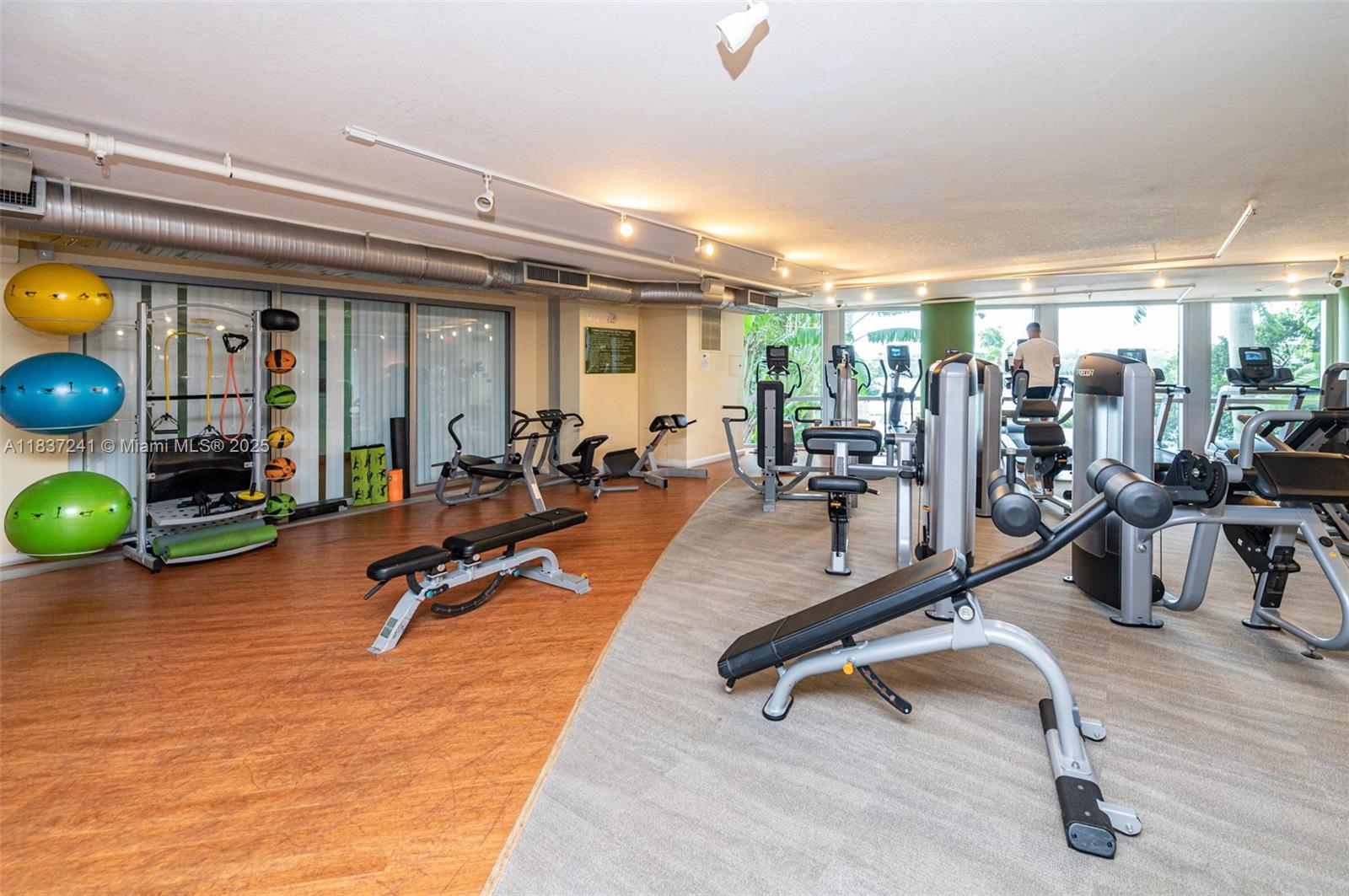 2681 N Flamingo Rd #2508S, Sunrise, Florida image 35
