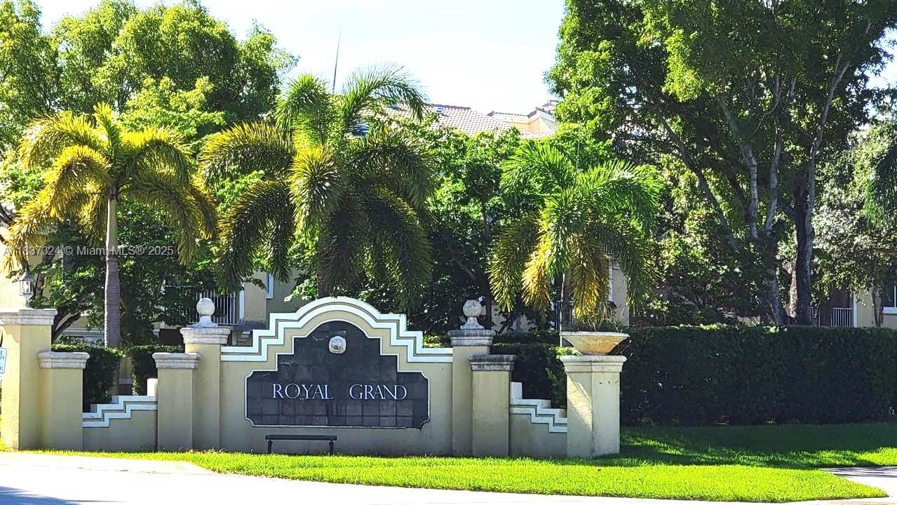 2600 S University Dr #307, Davie, Florida image 1