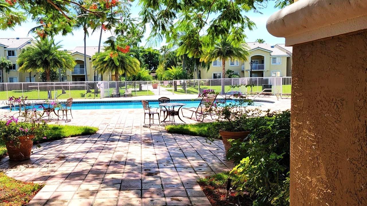 2600 S University Dr #307, Davie, Florida image 21