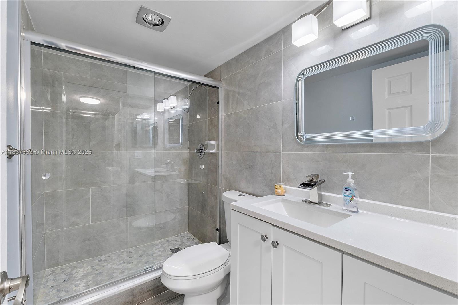 8821 NW 38th Dr #103A, Coral Springs, Florida image 5