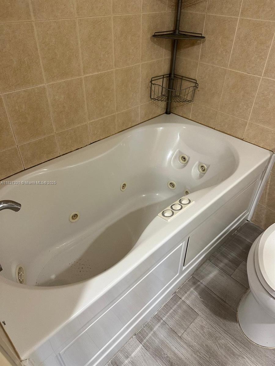 661 N University Dr #1-201, Pembroke Pines, Florida image 10