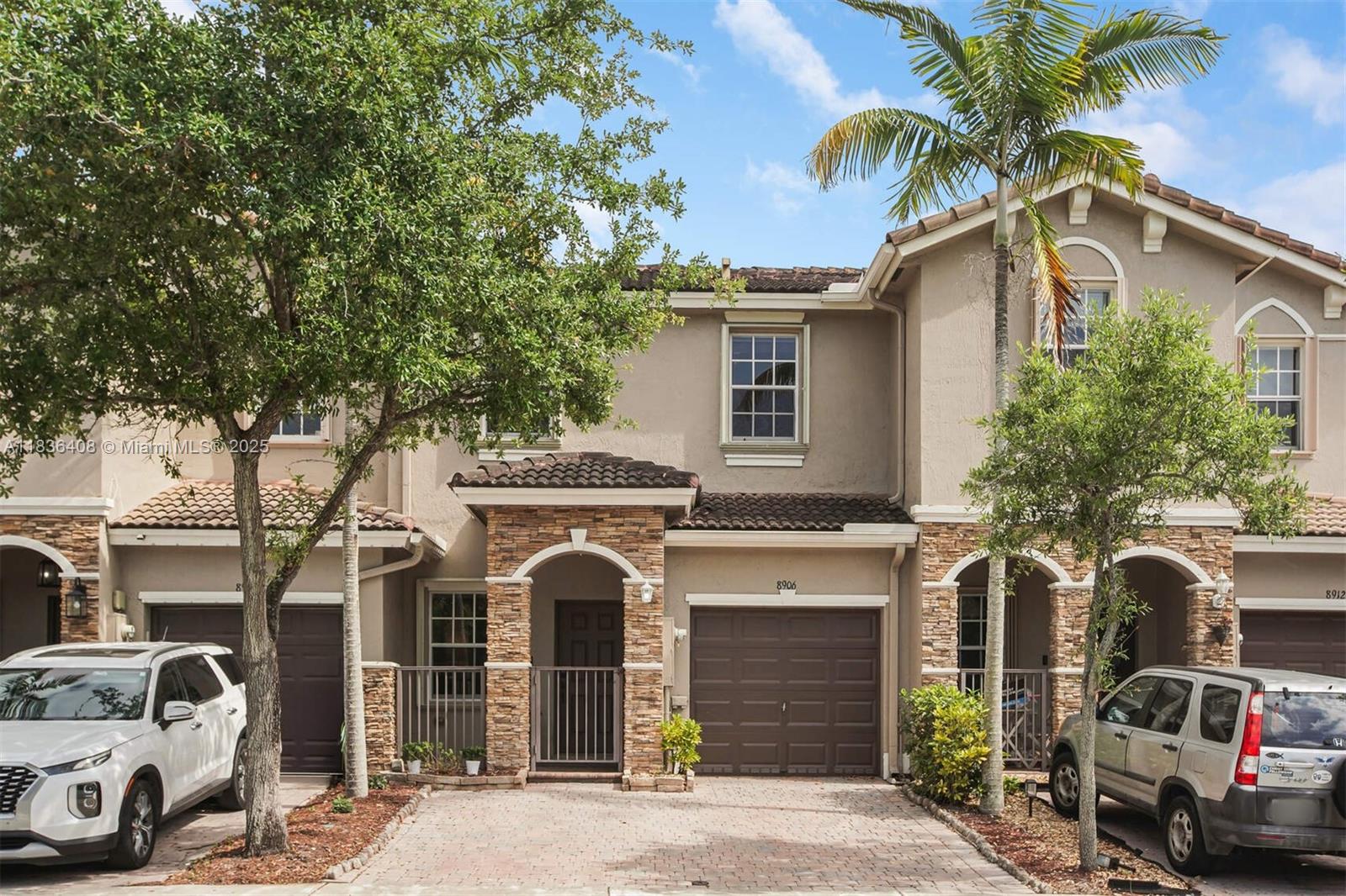 Welcome to this impeccably maintained and tastefully updated townhome in the sought-after community of The Cove at Isles of Bayshore. Featuring stylish laminate and tile flooring throughout, this residence boasts a modern kitchen renovated in 2021, complete with quartz countertops and custom all-wood cabinetry. Step outside to a sun-drenched, low-maintenance backyard with paved and turf landscaping—perfect for relaxing or entertaining. The home offers a 1-car garage plus two additional dedicated parking spaces right in front, with ample guest parking nearby. Enjoy a truly hassle-free lifestyle with HOA maintenance that includes lawn care, tree trimming, exterior painting, pressure washing, and the upkeep of common grounds, roads, and sidewalks. Don't miss out!