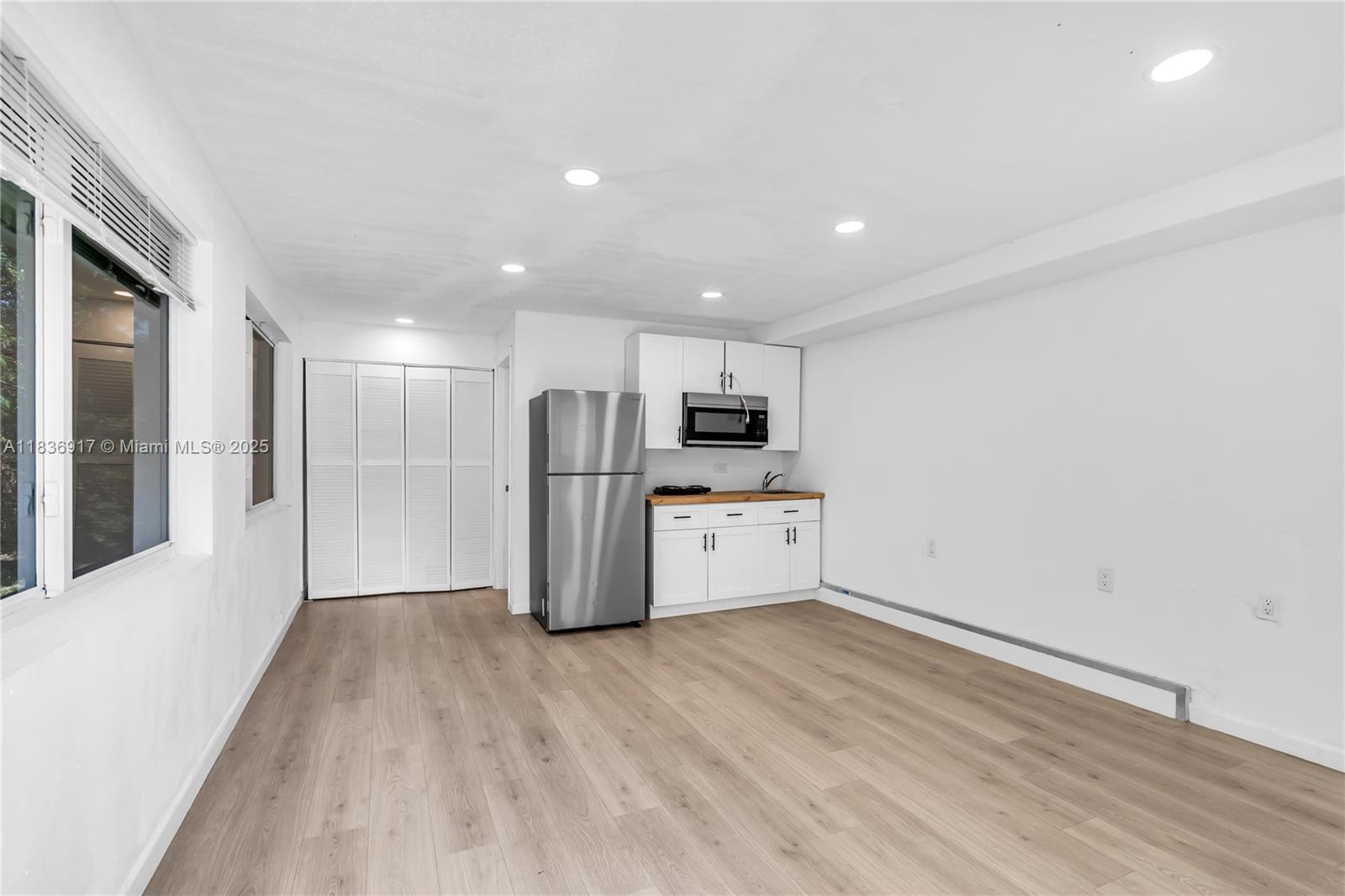 1735 NE 147th St, Miami, Florida image 25