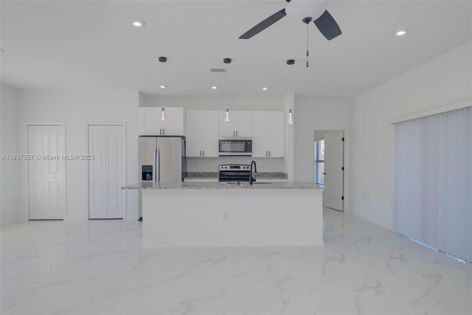 2706 72nd St W, Lehigh Acres, Florida image 5