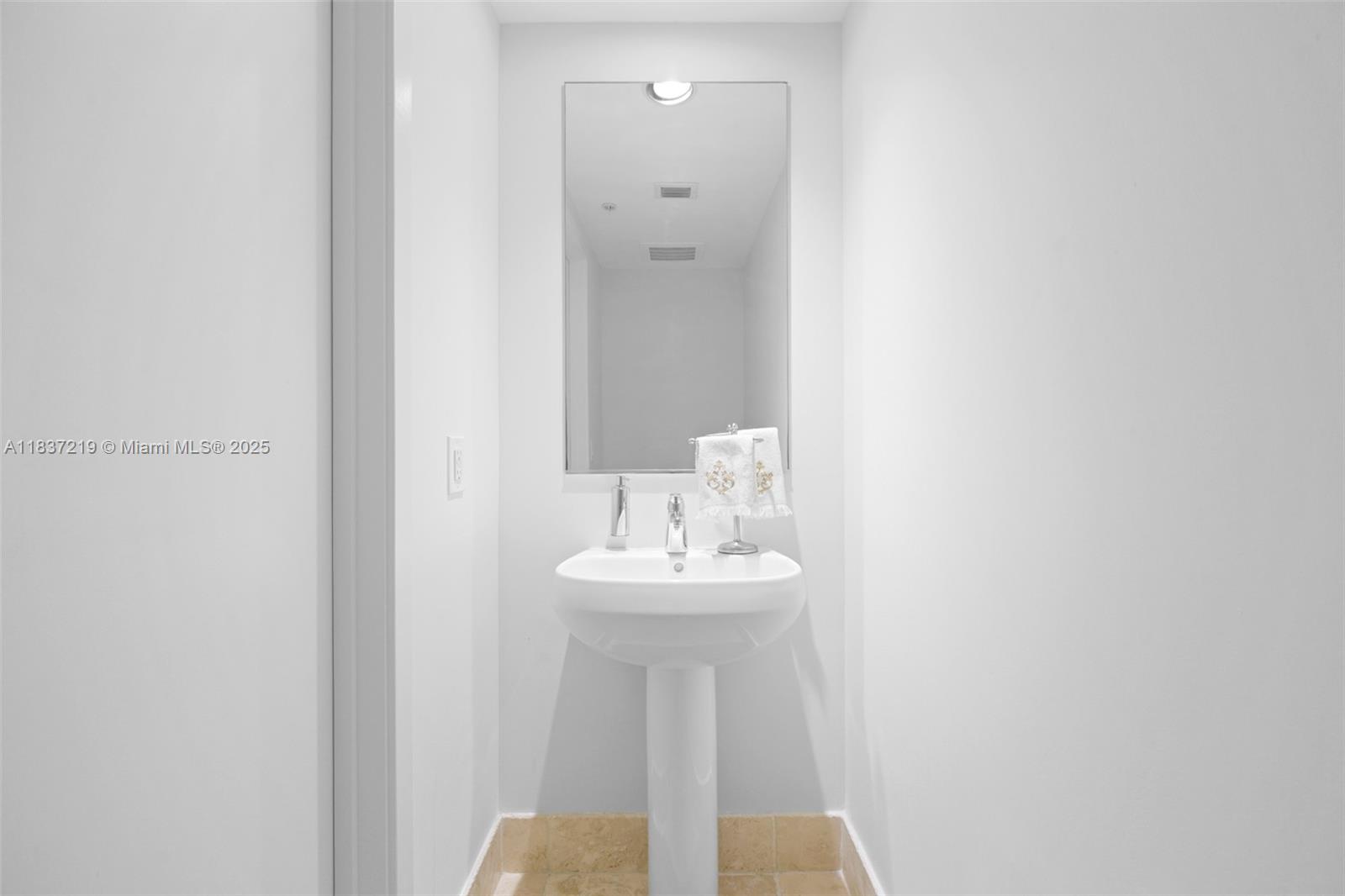 18201 Collins Ave #1006, Sunny Isles Beach, Florida image 22