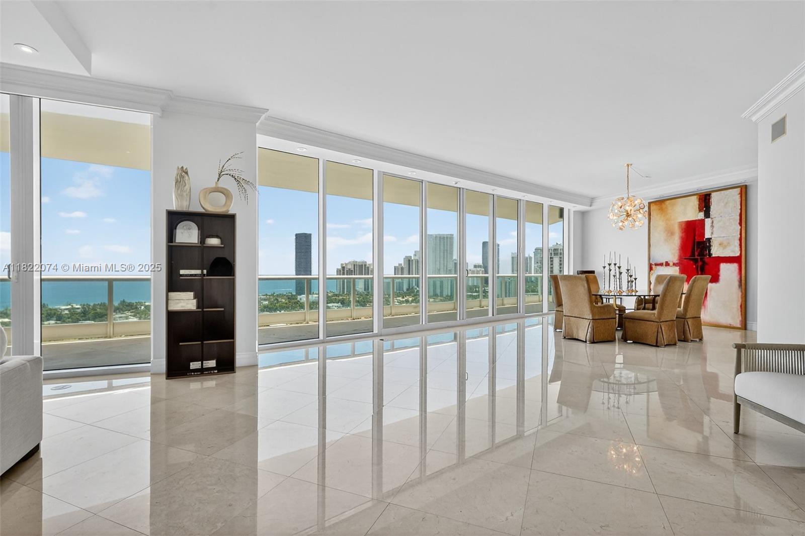 Condo for Sale in Aventura, FL