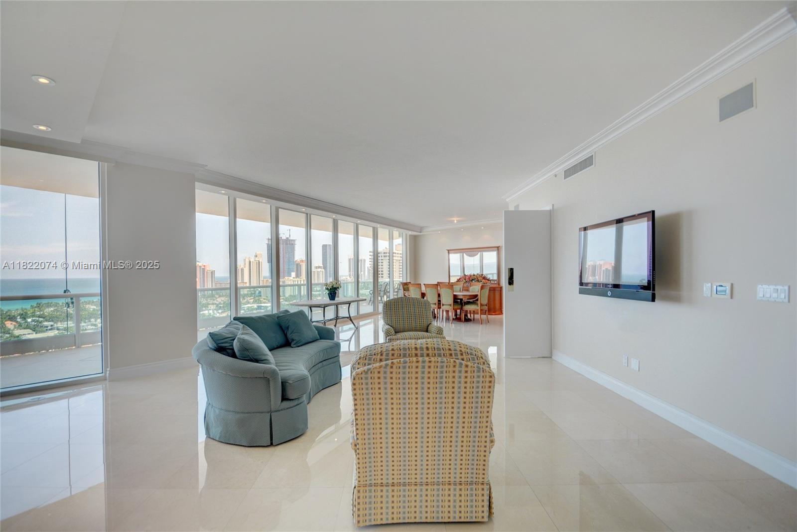 20155 NE 38th Ct #2201, Aventura, Florida image 3