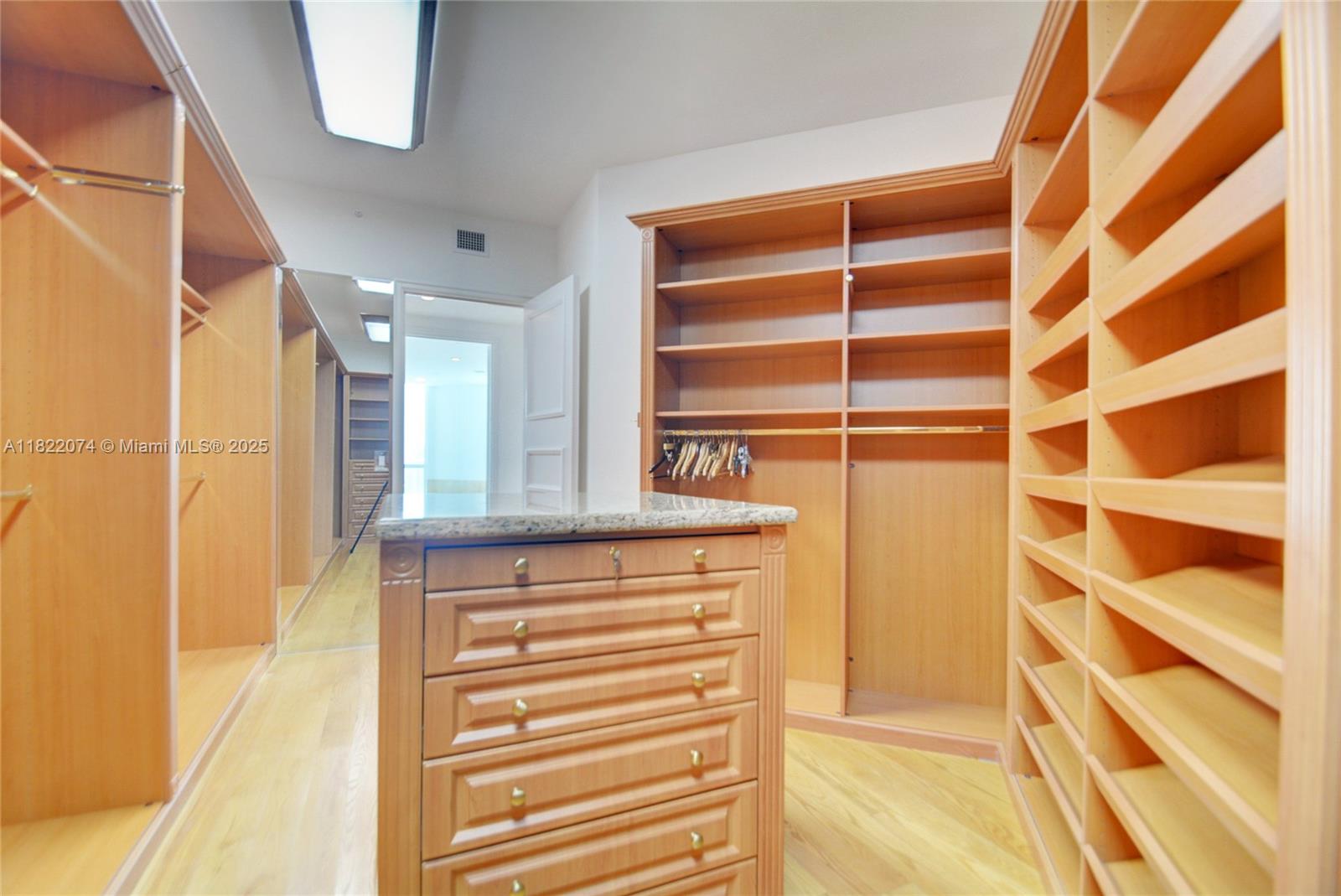 20155 NE 38th Ct #2201, Aventura, Florida image 31