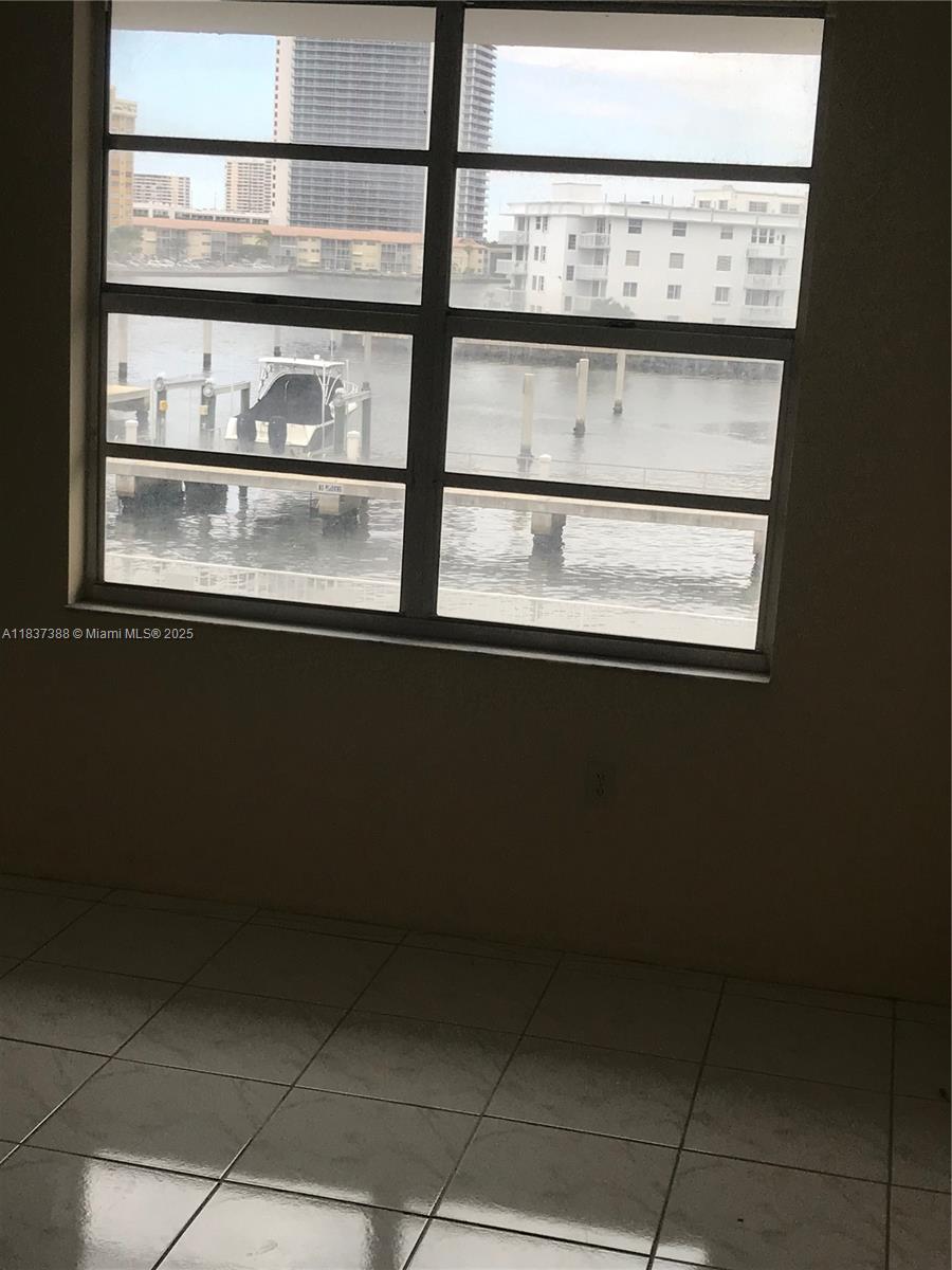 Residential, Hallandale Beach, Florida image 26