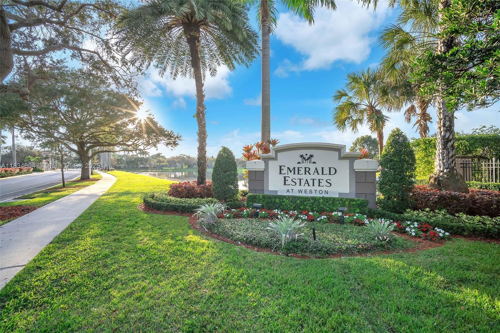 16410 Sapphire Bnd, Weston, Florida image 38