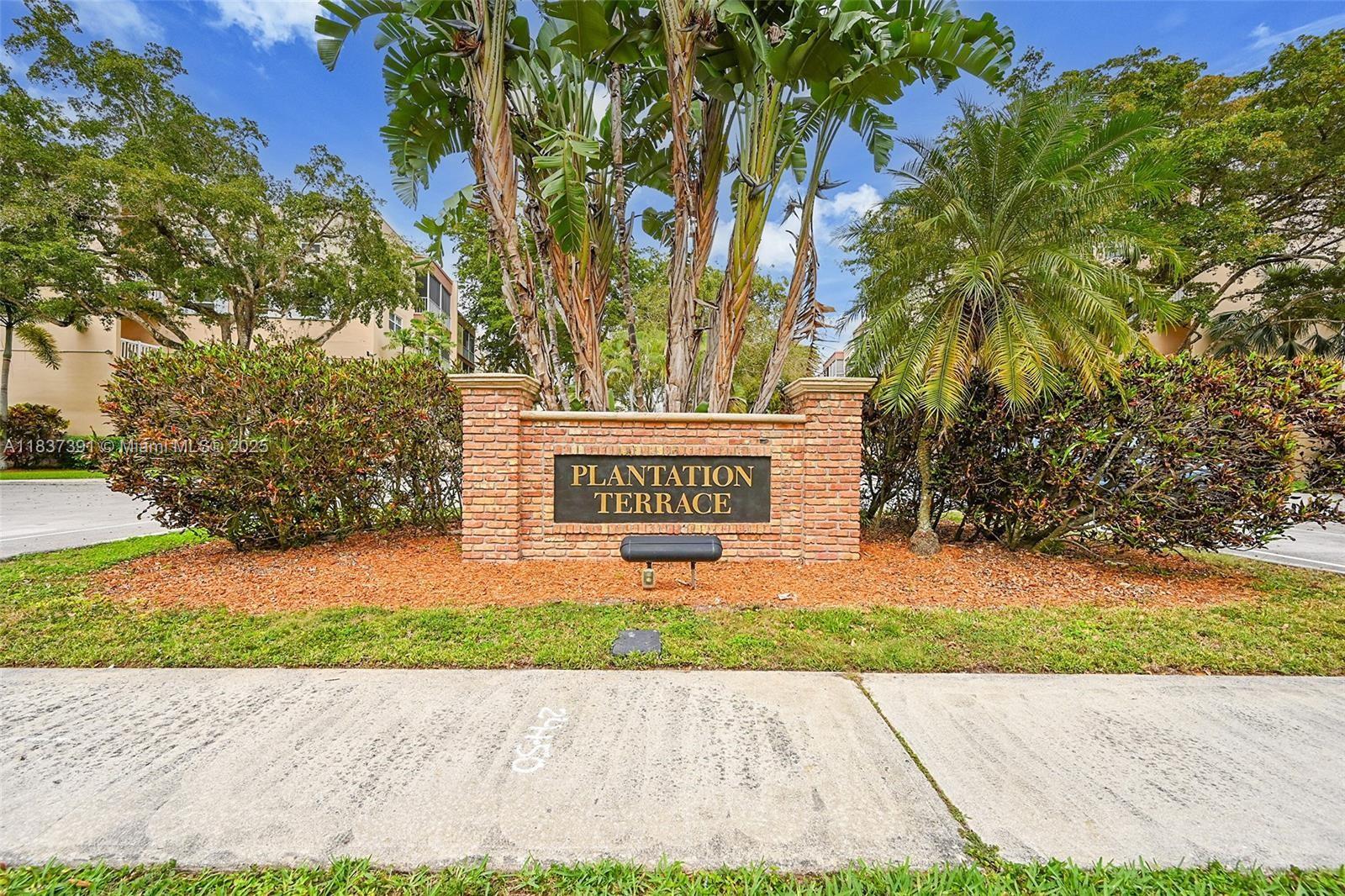 6751 Cypress Rd #405, Plantation, Florida image 1