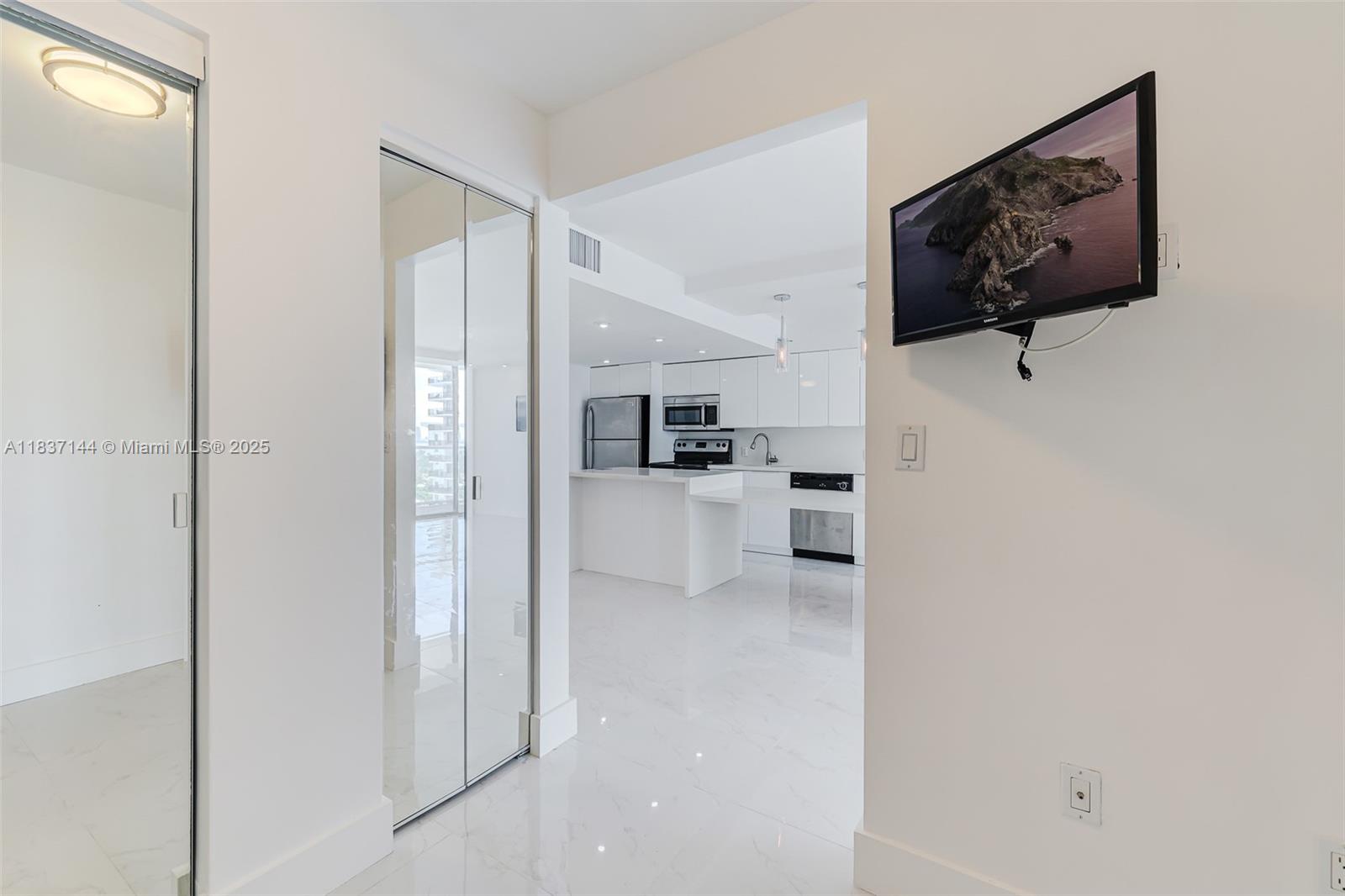 5701 Collins Ave #1611, Miami Beach, Florida image 21