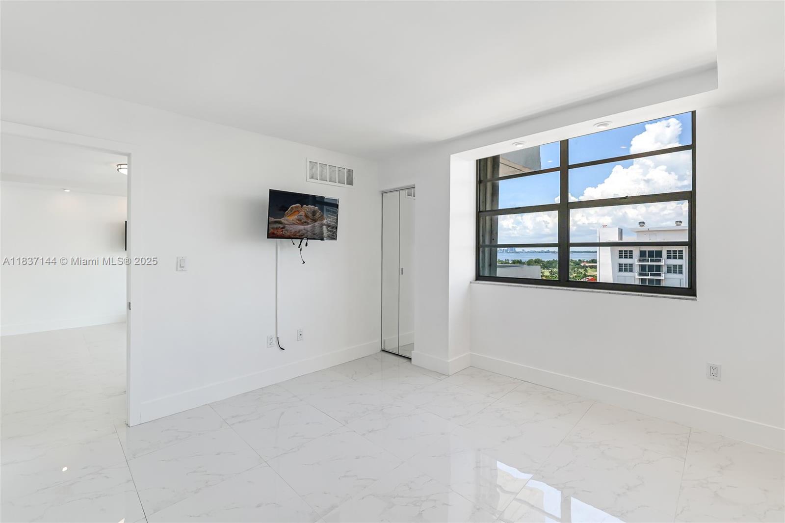 5701 Collins Ave #1611, Miami Beach, Florida image 25