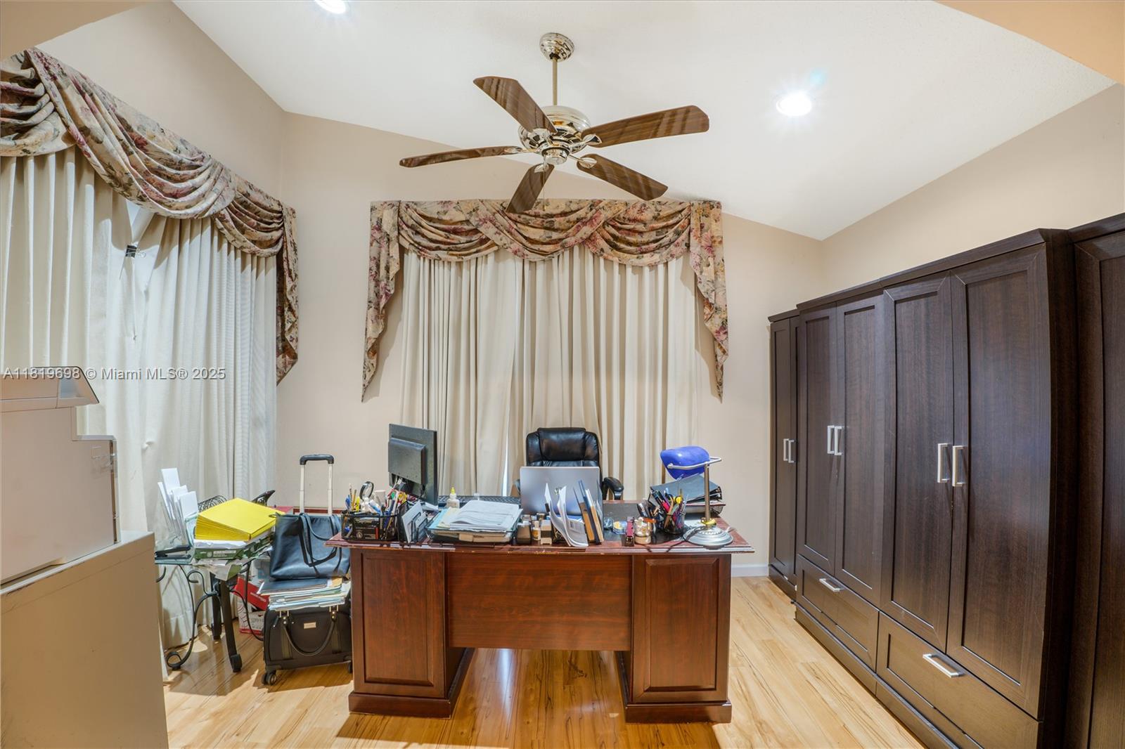 1923 Oak Berry Cir, Wellington, Florida image 16