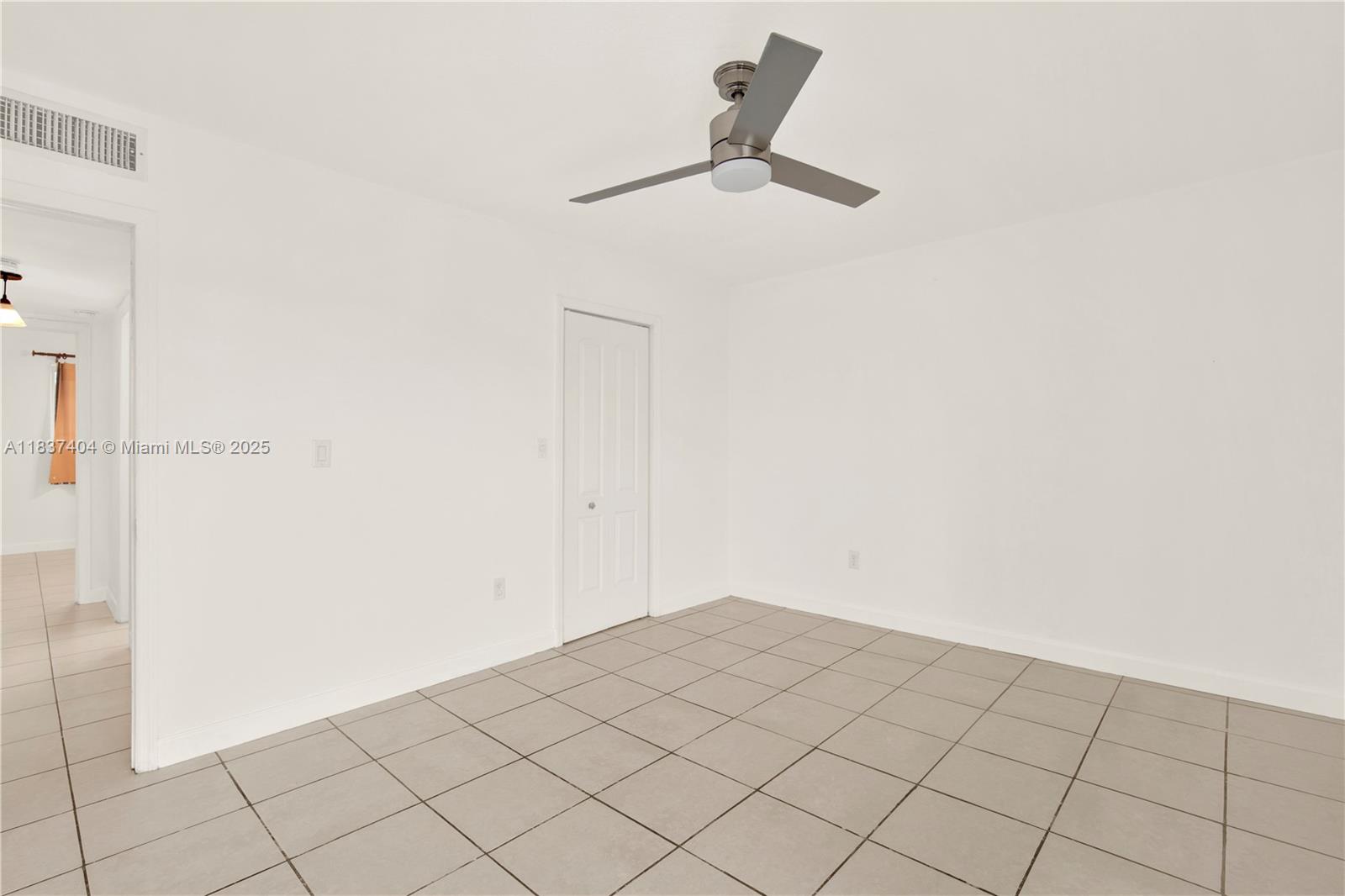 1990 W 56th St #1407, Hialeah, Florida image 12