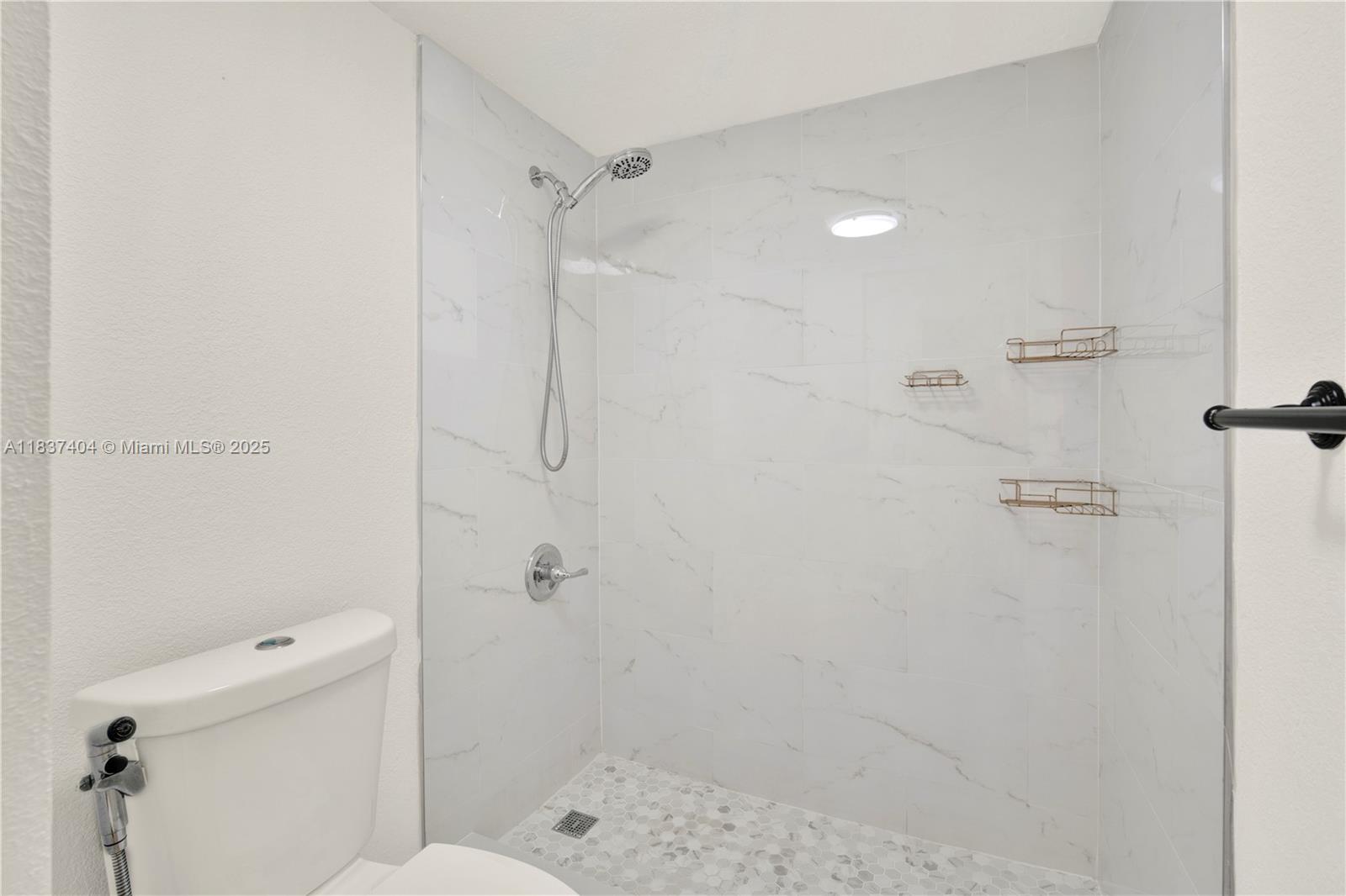 1990 W 56th St #1407, Hialeah, Florida image 17