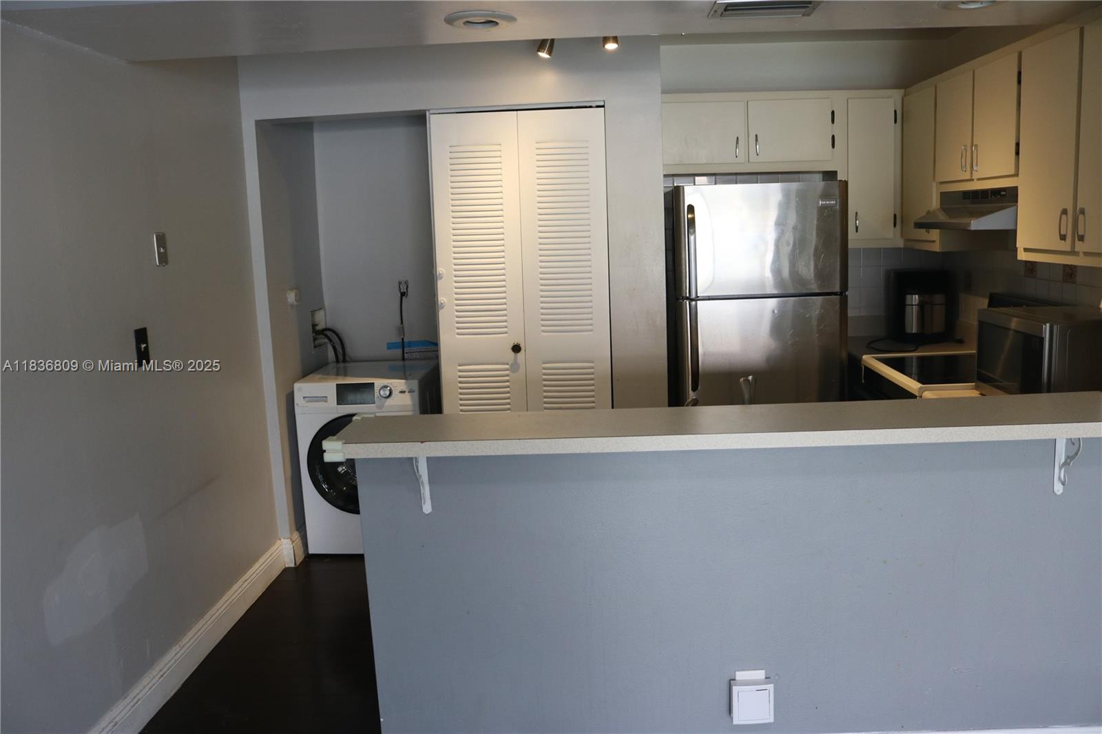 Property photo # 3