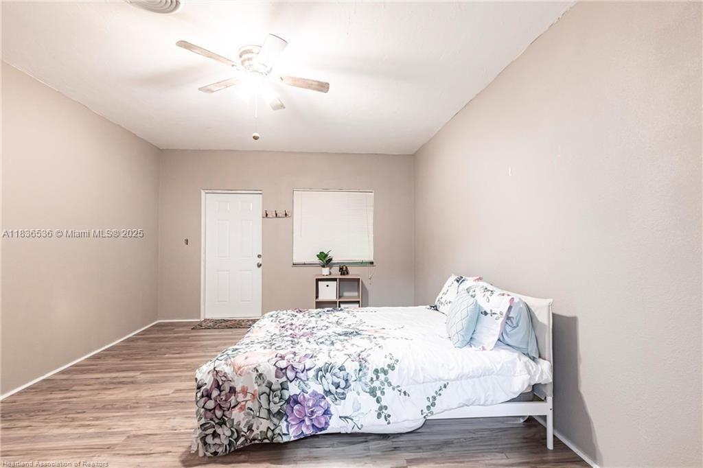 2600 Lakeview Drive, Sebring, Florida image 23