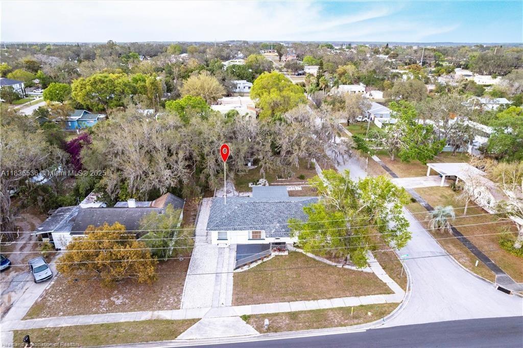 2600 Lakeview Drive, Sebring, Florida image 32