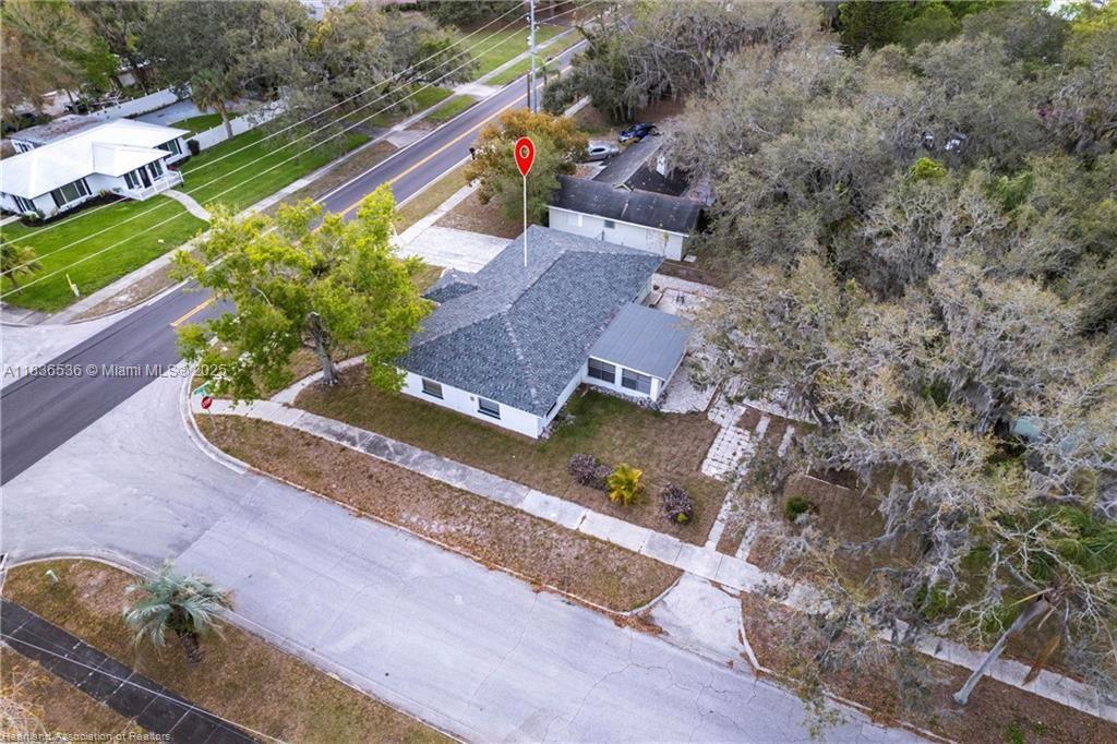 2600 Lakeview Drive, Sebring, Florida image 33