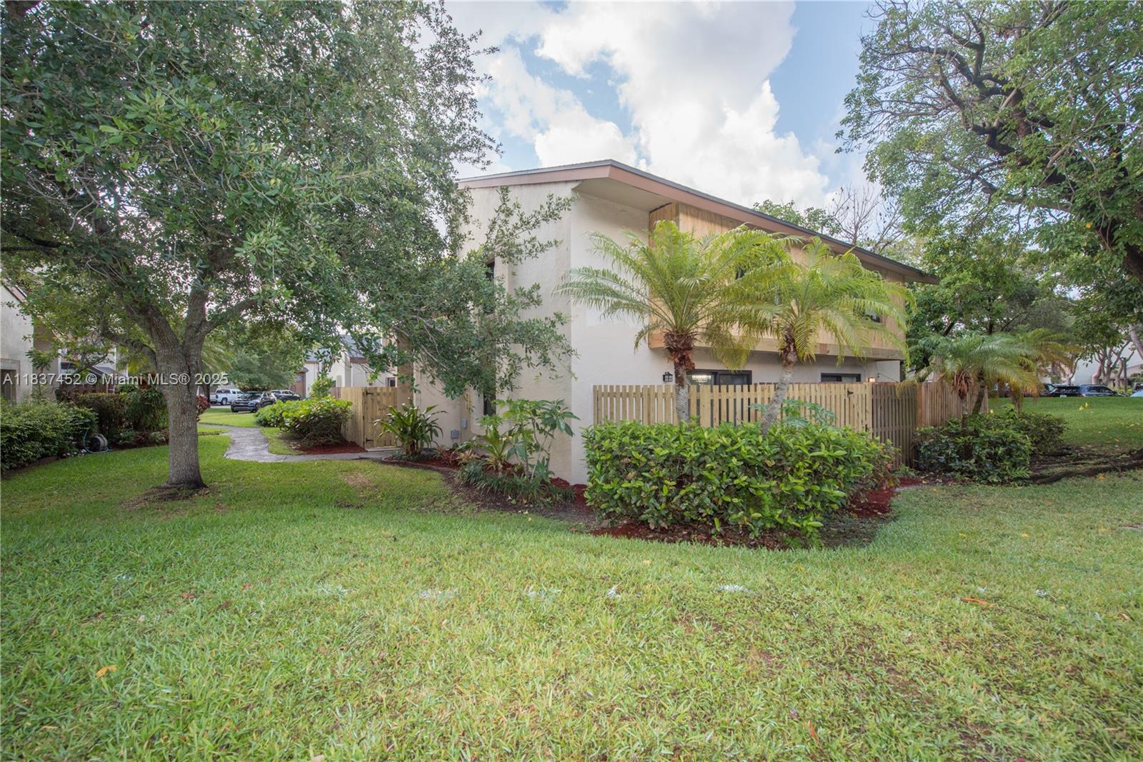 Property photo # 5