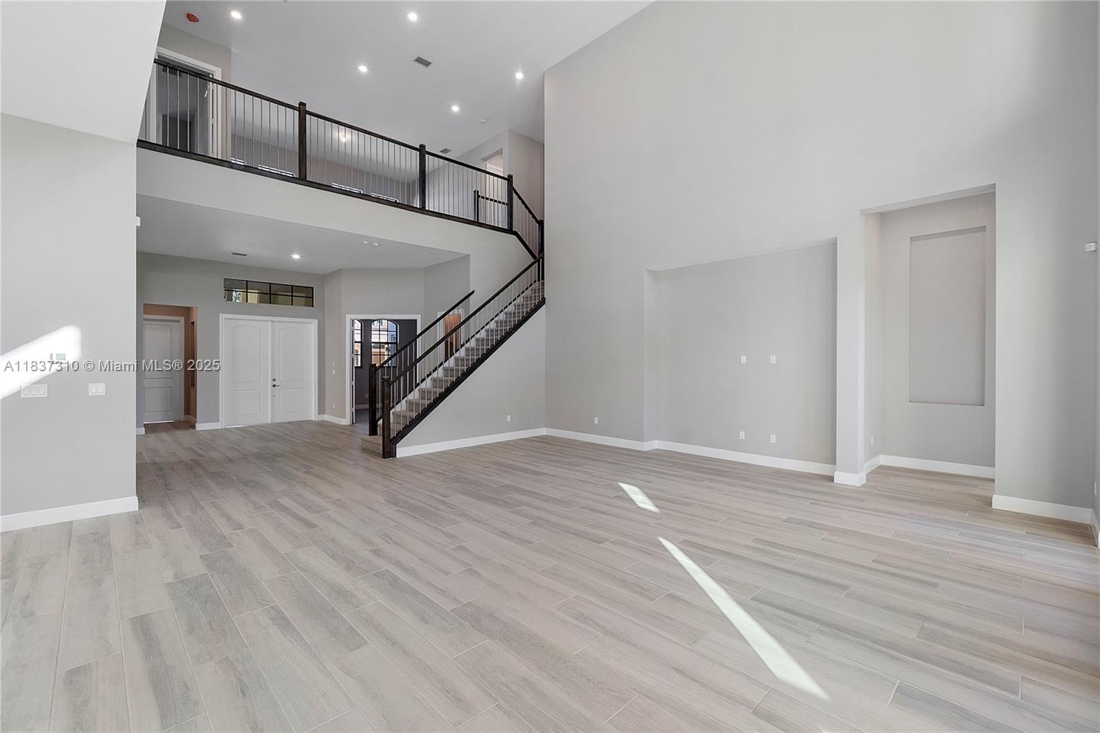 9065 W Parkland Bay, Parkland, Florida image 14