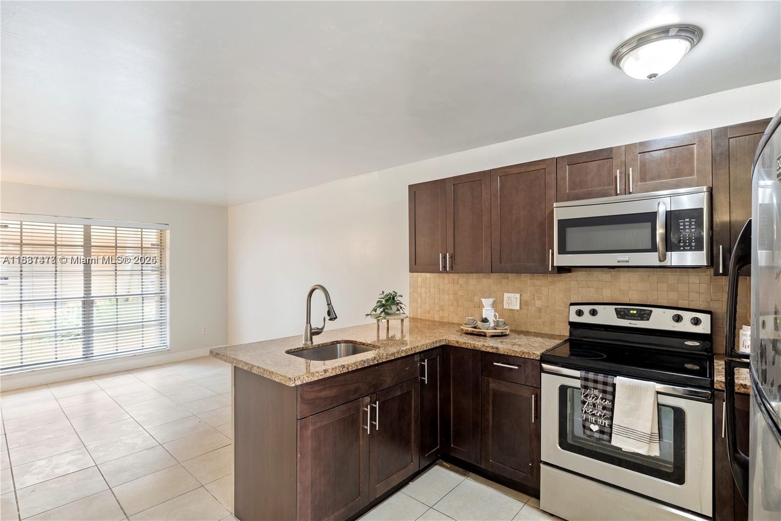 Property photo # 4