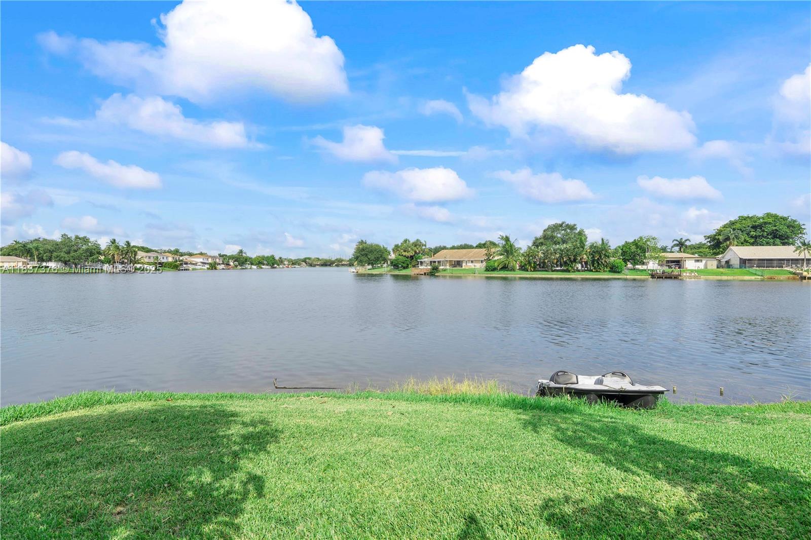 1512 NW 113th Way, Pembroke Pines, Florida image 10