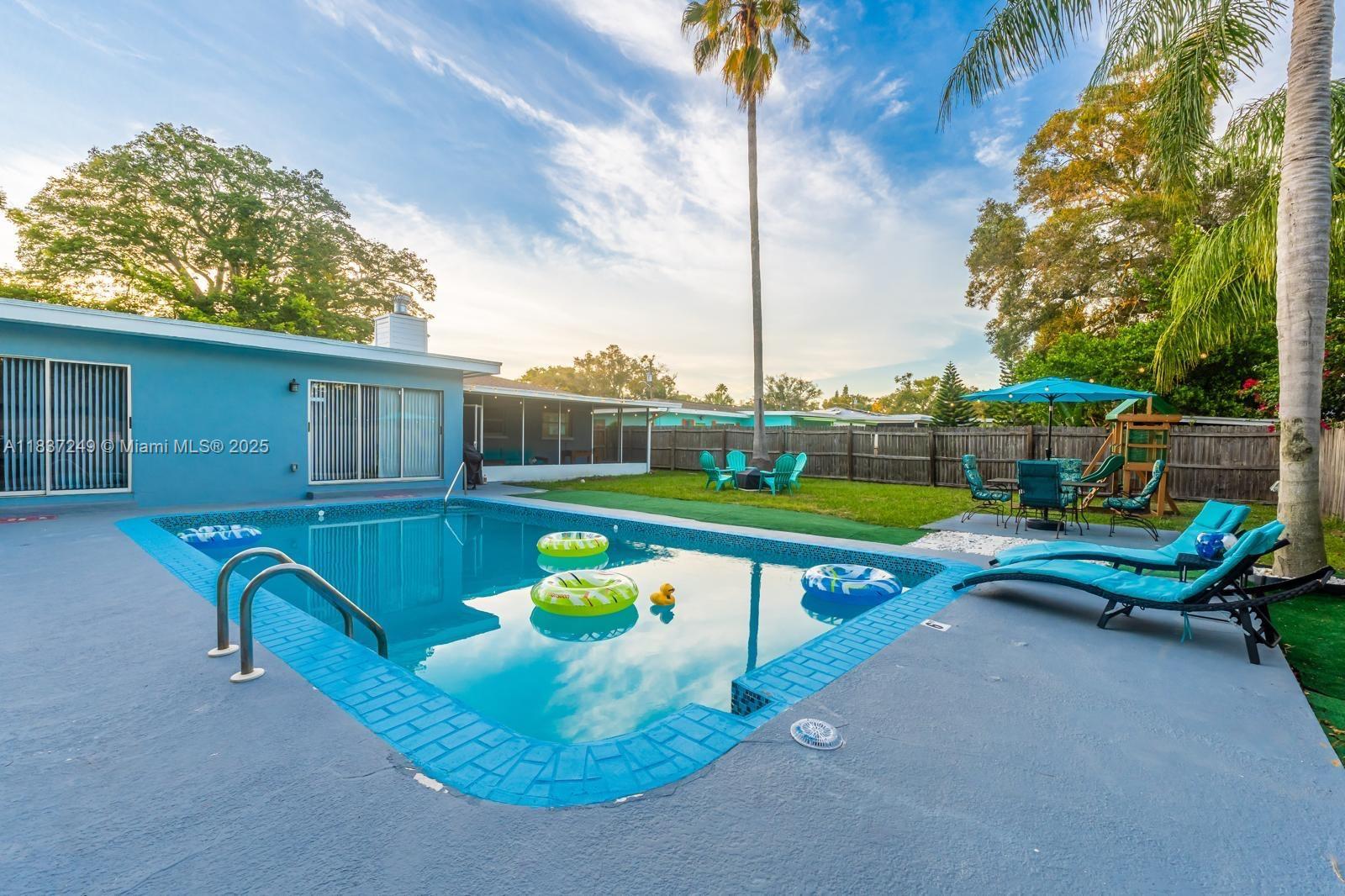 809 E Glen Oak, Clearwater, Florida image 14