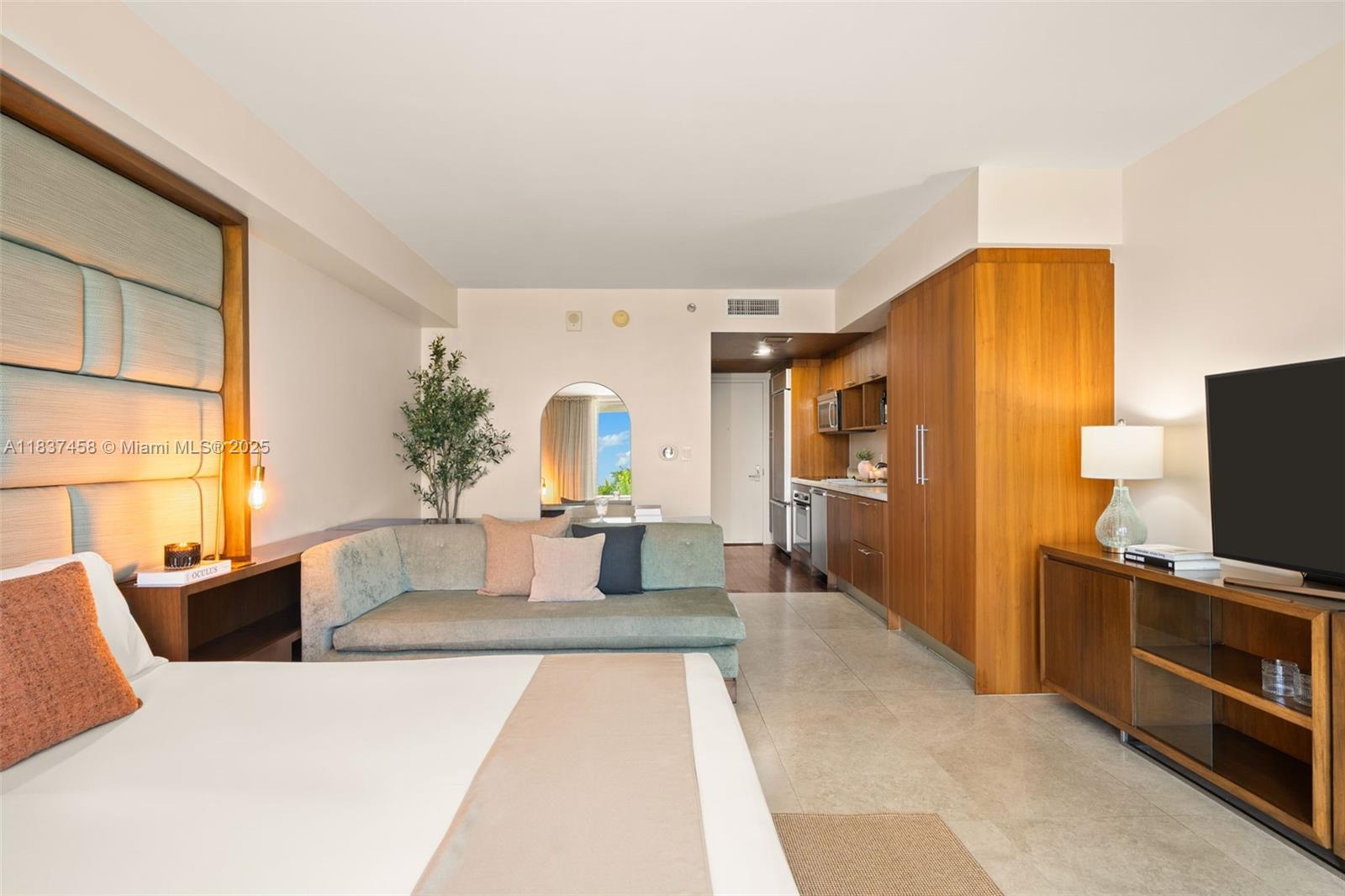Property photo # 4