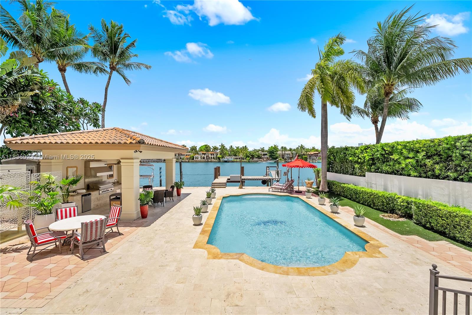 Casa à Venda em Miami Beach, FL