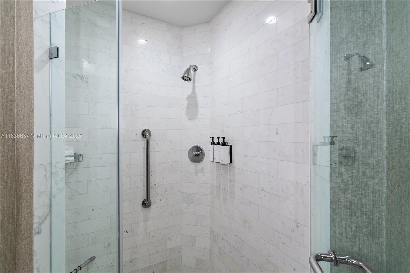 551 N Fort Lauderdale Beach Blvd #R2205, Fort Lauderdale, Florida image 38